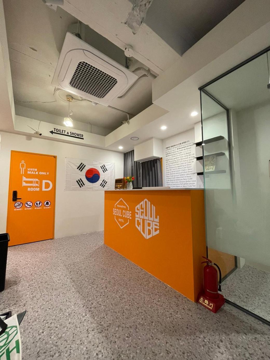 Отель Seoul Cube Myeongdong Экстерьер фото